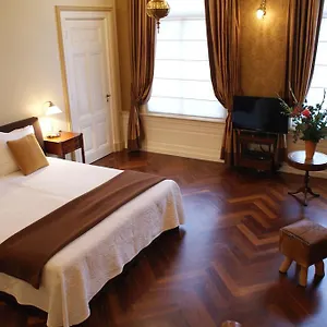 https://museum-suites.ihotelsrotterdam.com